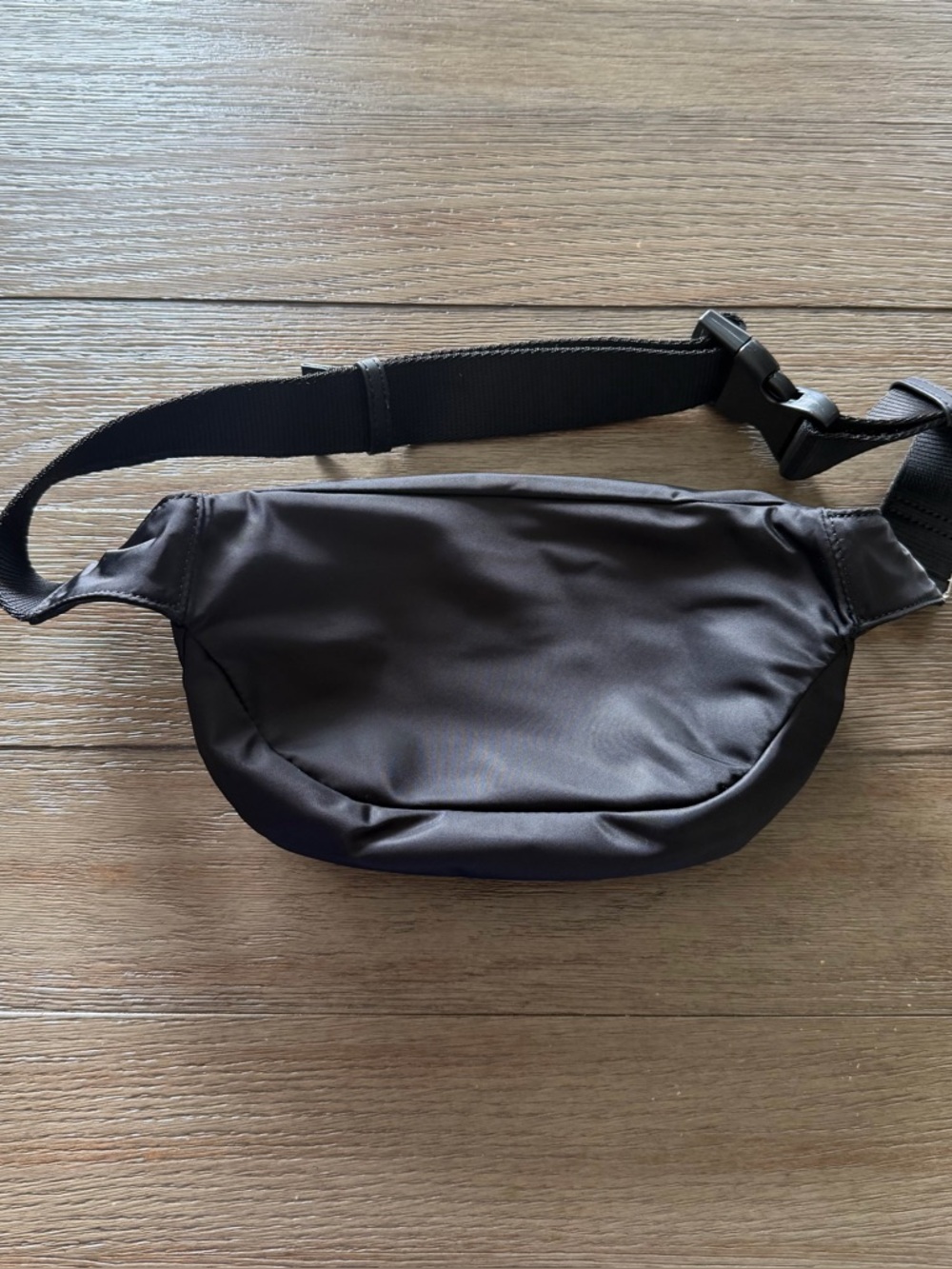 NEW Tory Burch Black Nylon Belt Bag - Picture 5 of 10